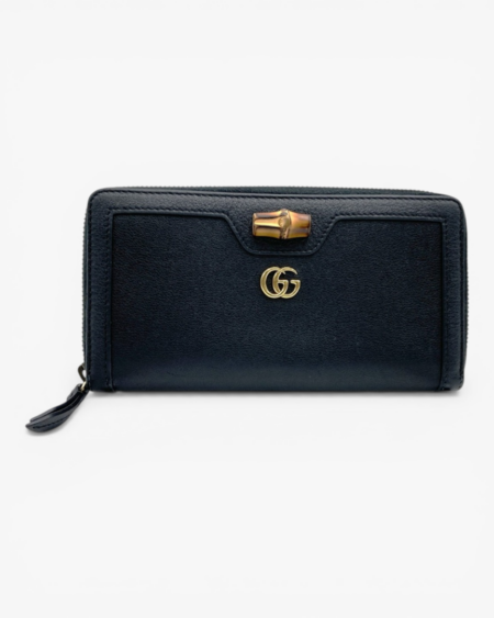 Gucci Diana Continental Wallet with Bamboo Closure